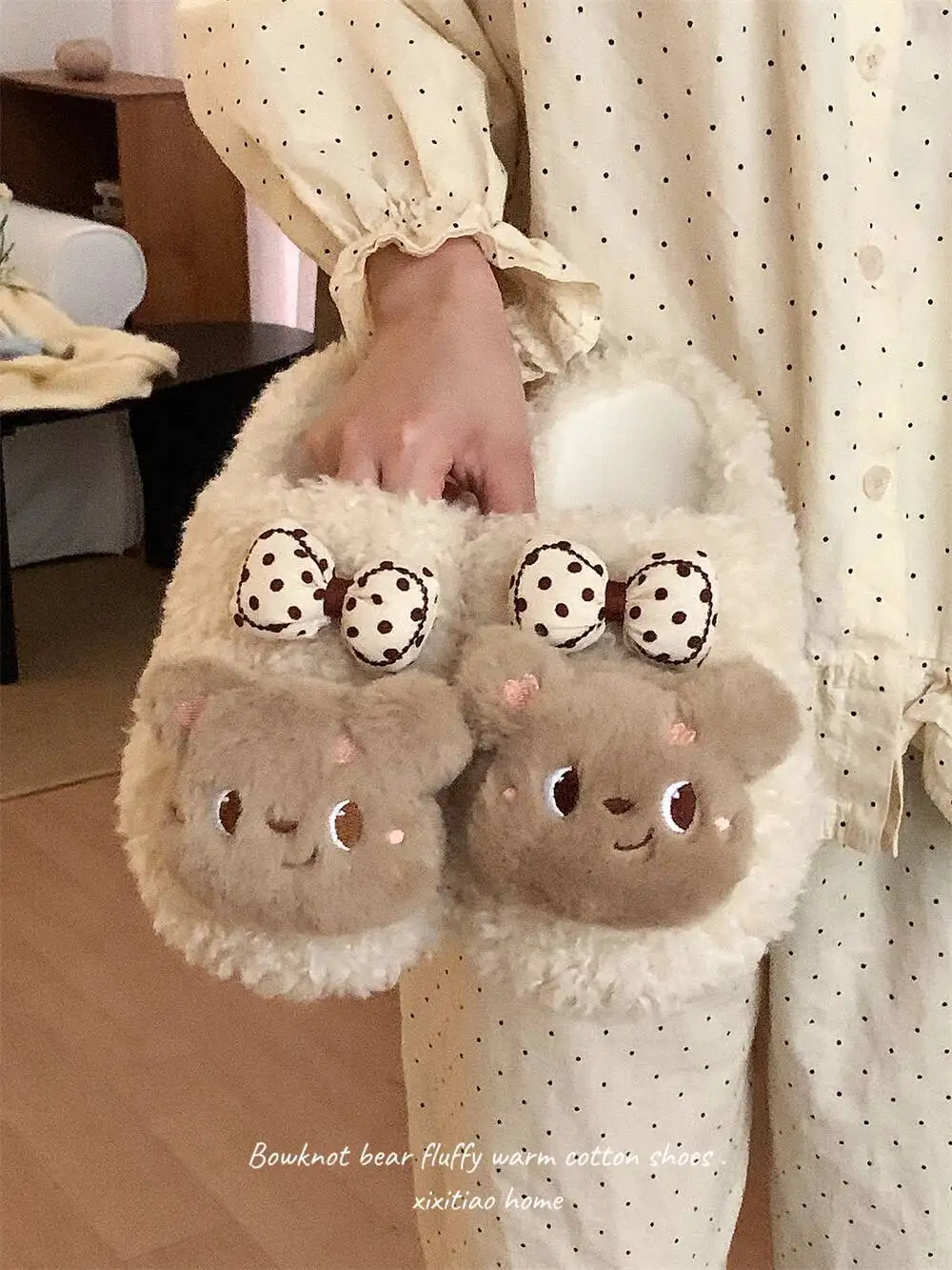 

Women Home Slippers 2025 Winter New Women's Cute Bear Furry Slippers Korean Bowknot Warm Anti Slip Indoor Outdoor Viral Shoes