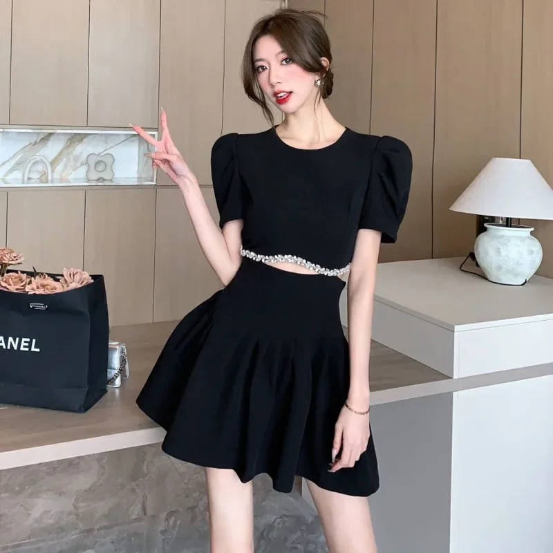 Sweet And Spicy Short Sleeved Diamond Studded Hollow Slim Fit Small A-Line Short Skirt