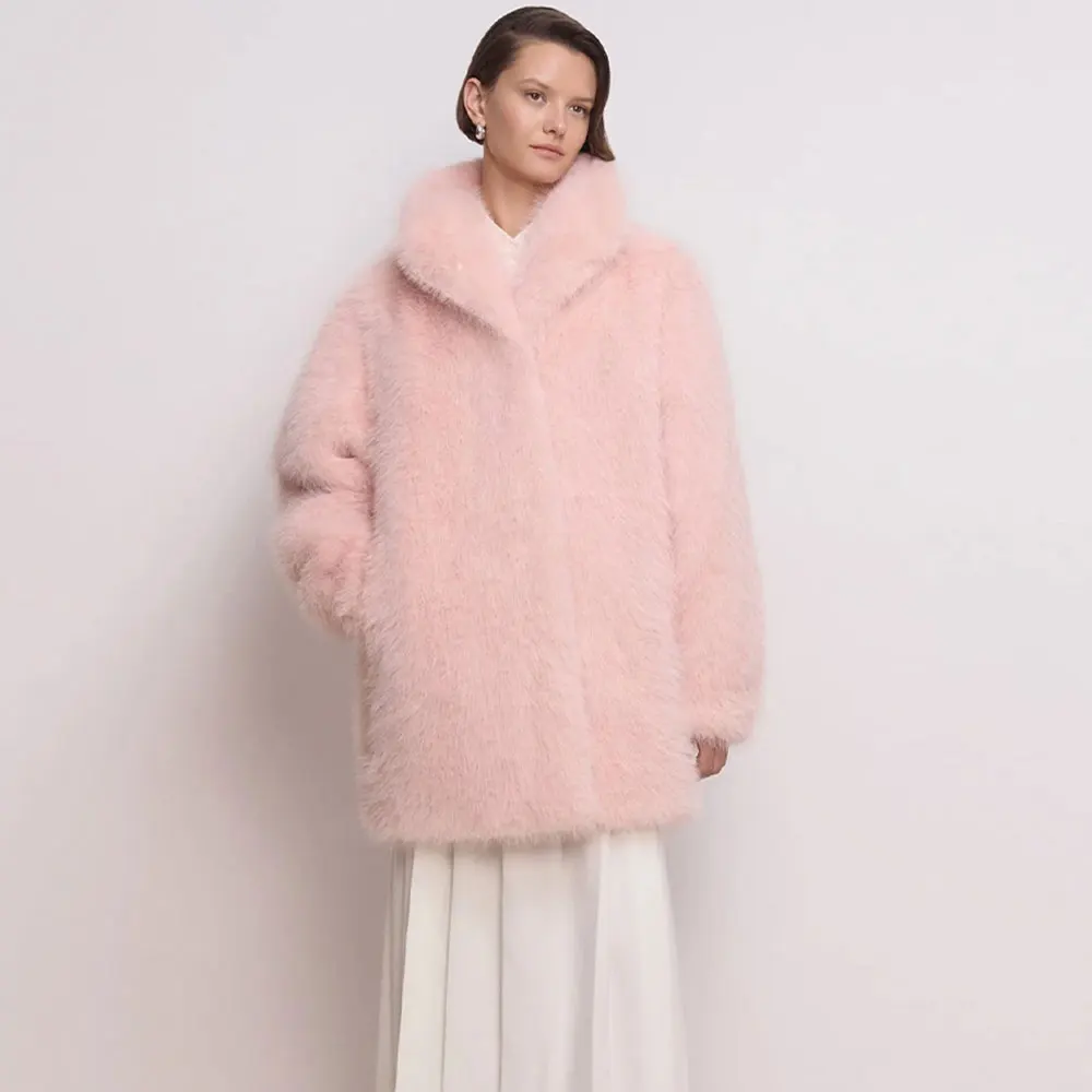 

Mid-Length Oversized Fur Coat Female 2025 Winter Fashion New Imitation Rex Rabbit Fur Lapel Long-Sleeved Warmth Loose Fur Coat