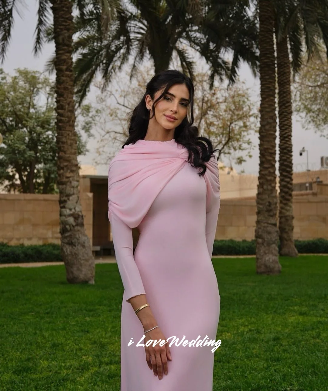 

Pink High Neck Prom Dresses 2025 Satin Long Sleeve Mermaid Saudi Srabic Pleated Floor-Length Wedding Party Dresses Customized