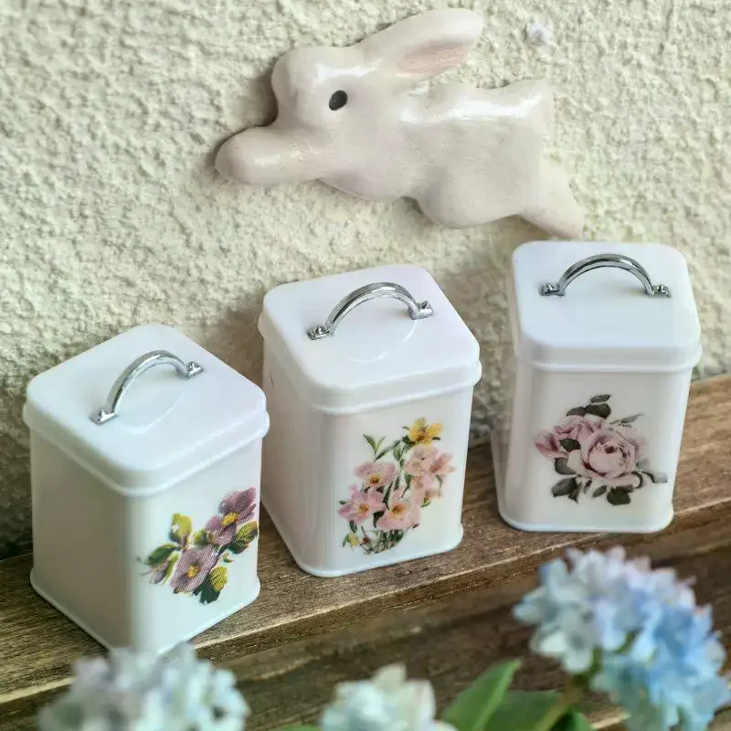 Conteneur de rangement de cuisine Miniature pour maison de poupée 1/6, modèle carré en étain de grains de café pour décoration de maison de poupée, jouets de jeu pour enfants, 3 pièces