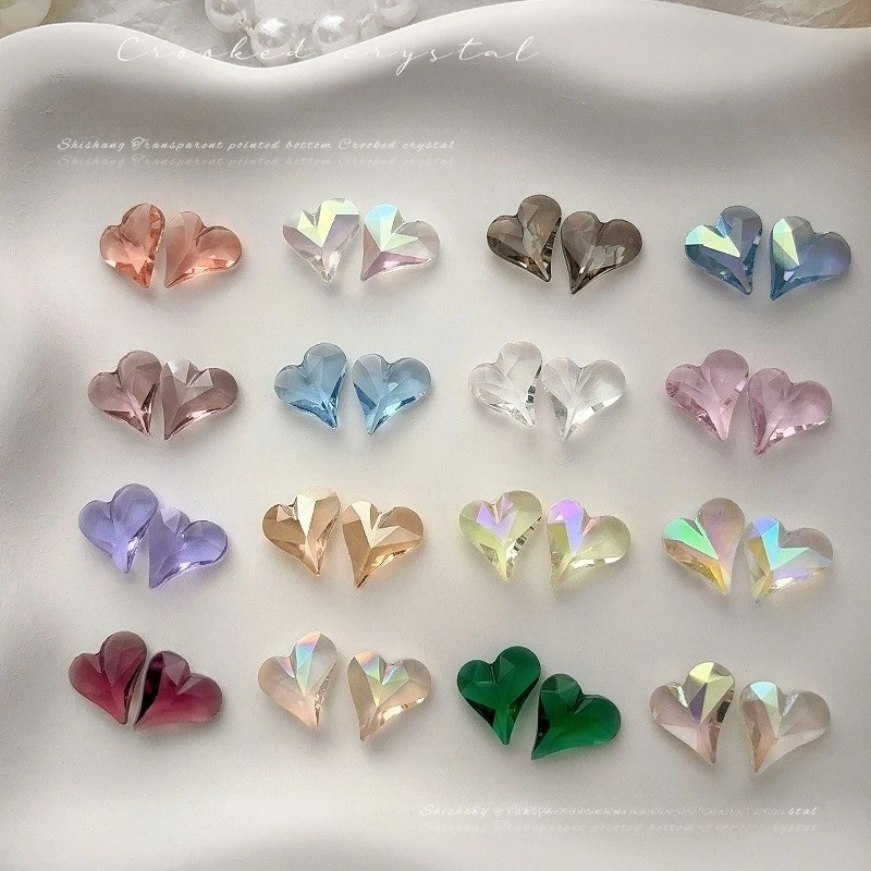 5Pcs Slanted Heart Nail Rhinestones, Grooved Sparkly Peach Heart Pointed Back Crystal Glass Gems for DIY Nail Art Decoration