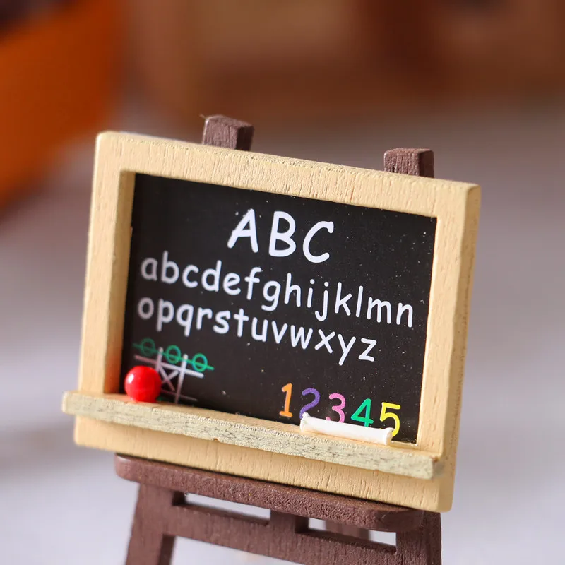 Miniature Chalkboard Scale Ornaments Model 1:6/1:12 Small Blackboard Wood Painting Crafts Dollhouse Furniture Mini Accessories