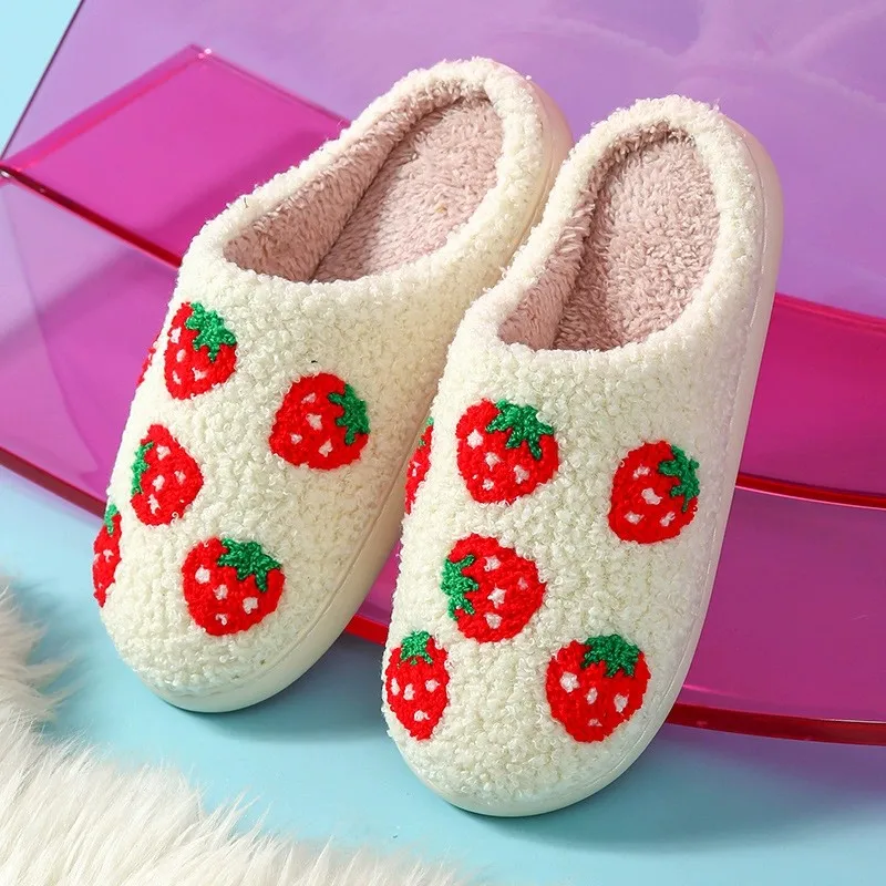 

Women's High-End Home Cotton Slippers, Fruit Slippers, Cartoon Strawberry Winter Warm Cotton Slippers, Couple's Indoor Plush Slippers