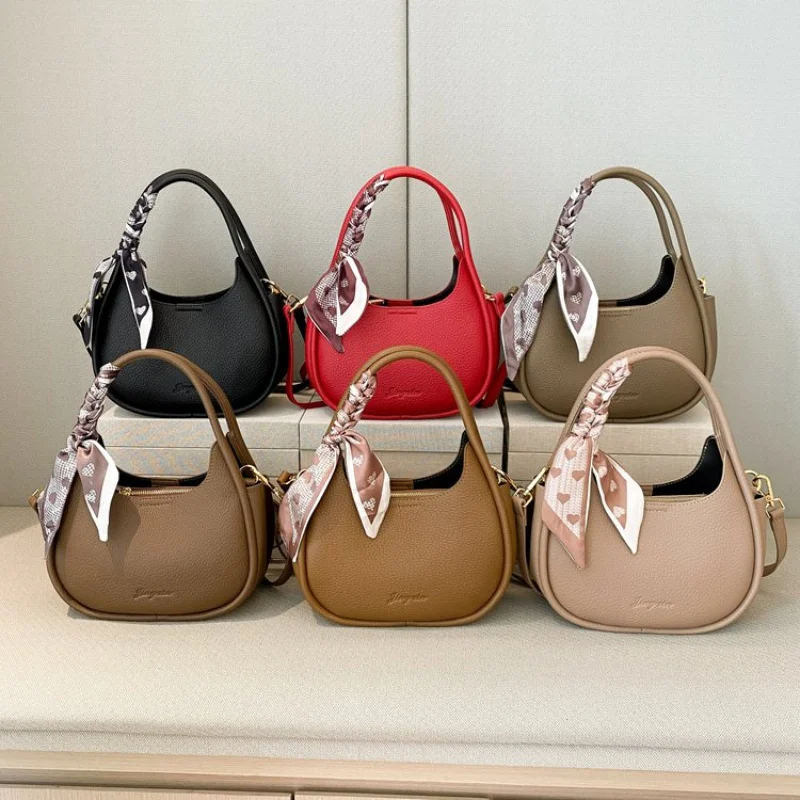 

Women's Shoulder Bag Featuring Premium Leather Luxury Brand Edition Famous Designer Collaboration Elegant Gift