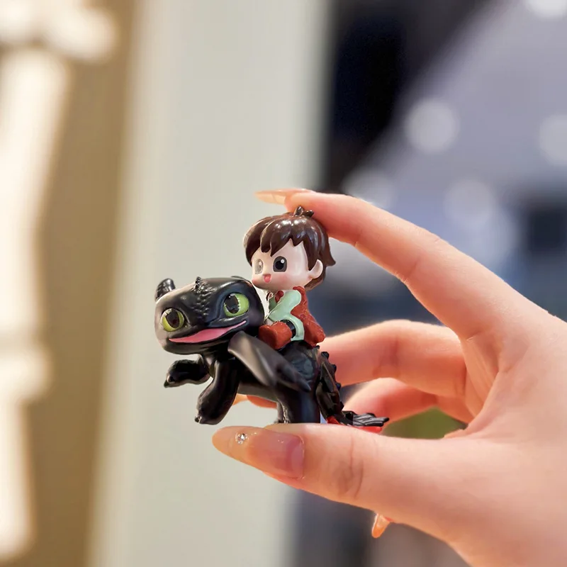 

Новинка 2024 года, беззубий периферийный орнамент Dragon Taming Master, слепая коробка, образовательная коробка на день студента для занятий и девочек, детские подарки