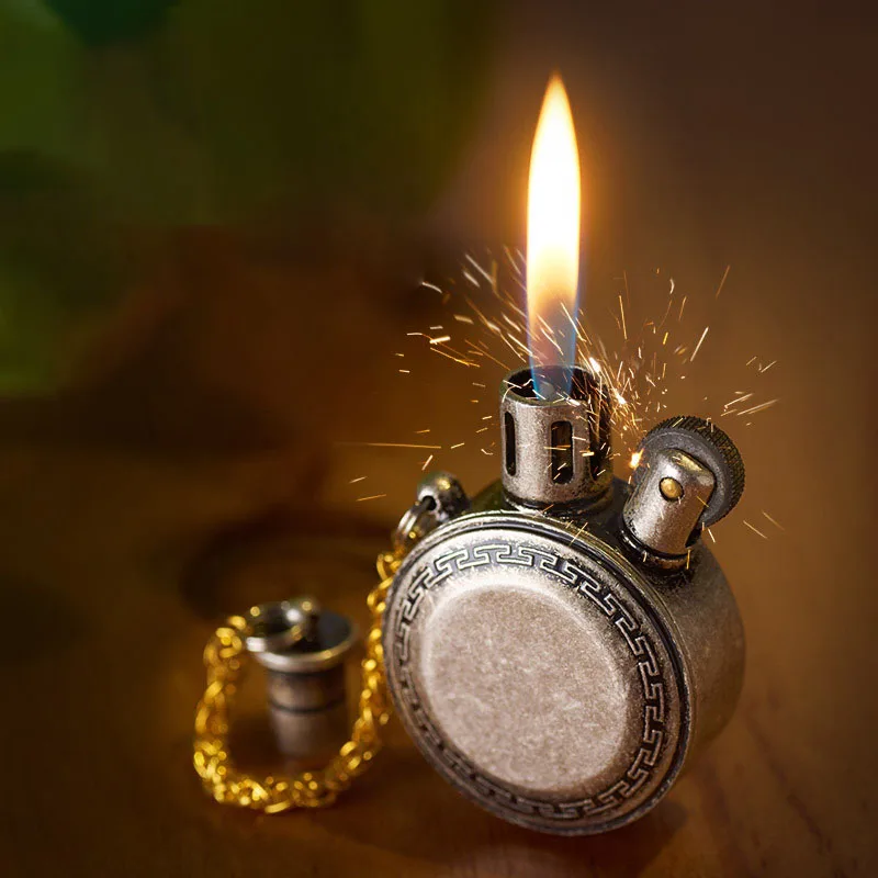 Classic Retro Metal Kerosene Lighter Golden Silver Old-fashioned Grinding Wheel Open Flame Lighter Metal Pocket Watch Lighter