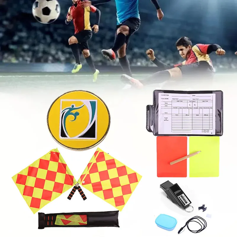 Рисунок 2 - Набор свистков с флагом футбольного рефери