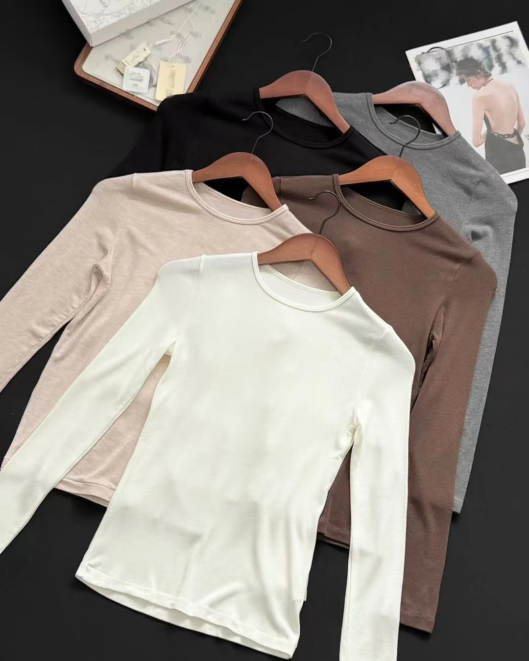 Classico versatile lungo strato base Sve Camere rotondo Ne T-shirt alta elastica da donna confortevole e delicata sulla pelle