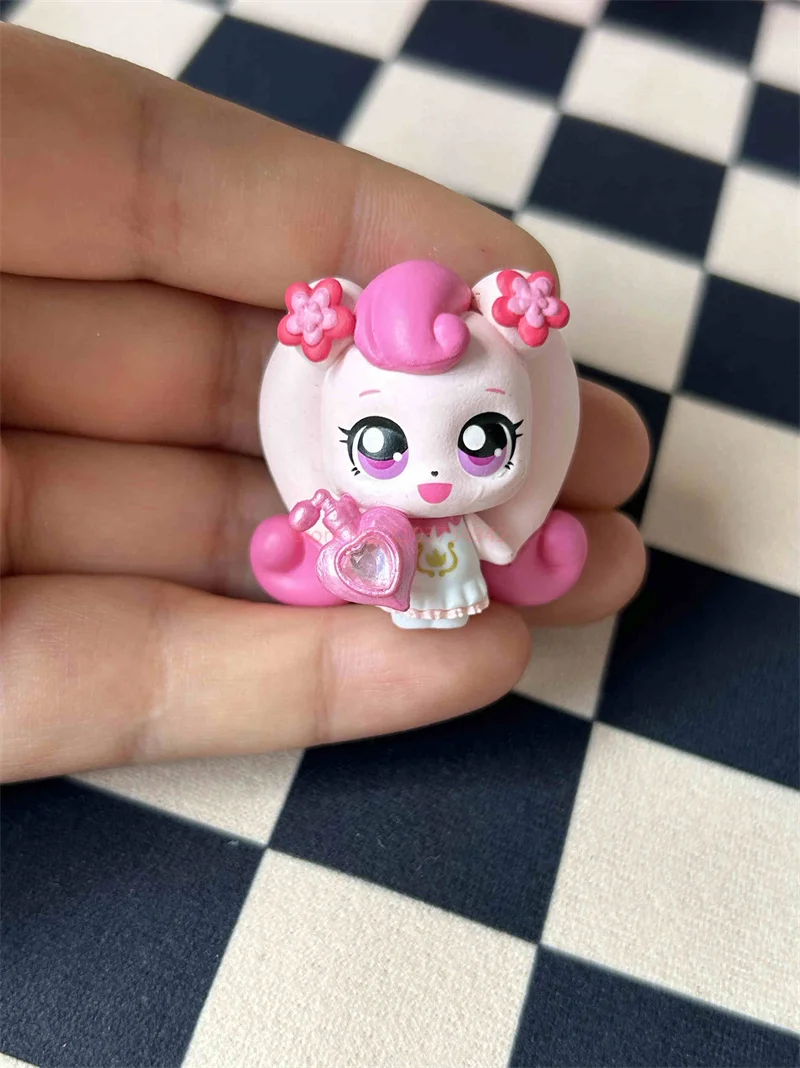 Authentic Catch Teenieping Kawaii Anime Figure Cute Cartoon Anime Girl Heart Doll Mini Ornament Decoration Toys Children Hot