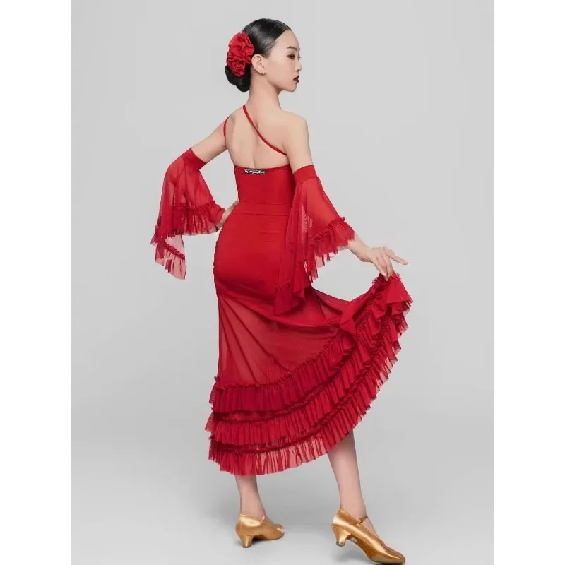 Vestido de dança latina personalizado para meninas, ombro inclinado, alça de flor, performance moderna, saia de bolo, roupas de prática