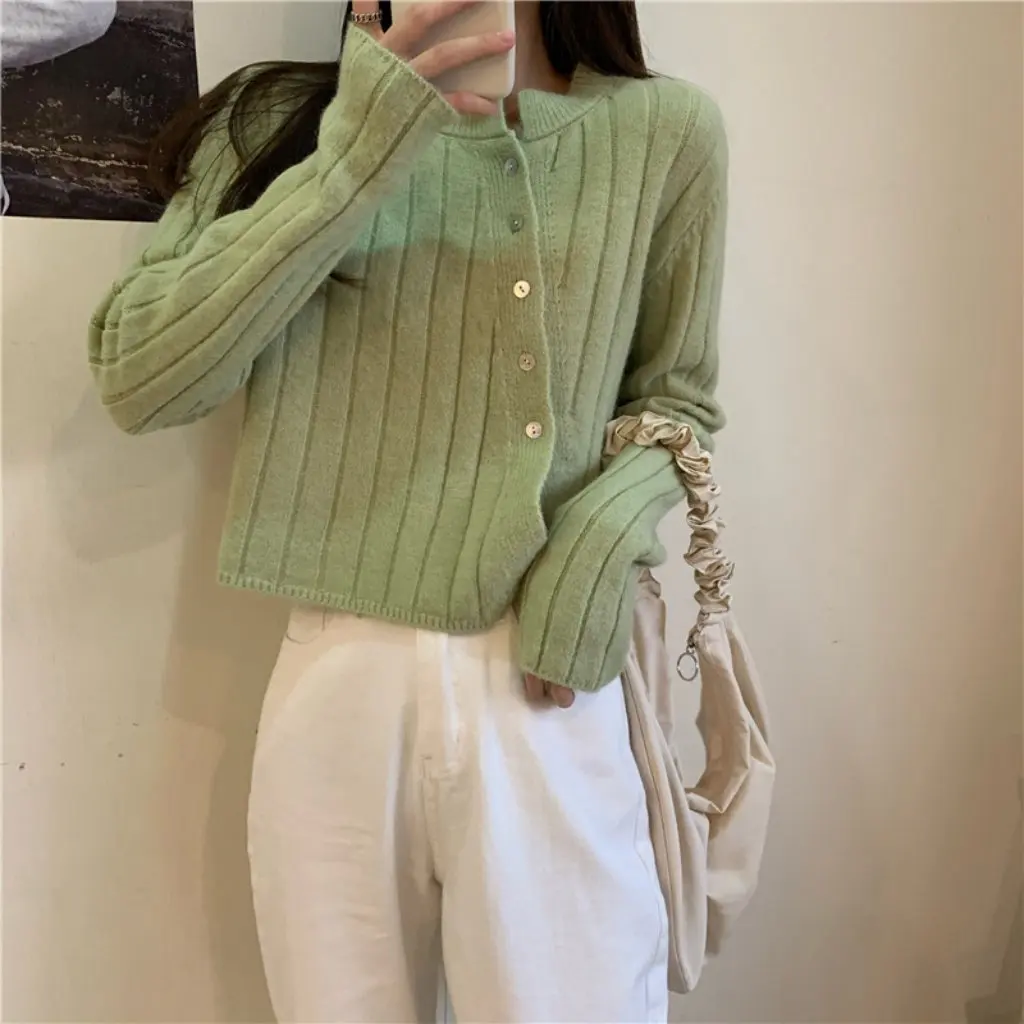 

Fashionable Asymmetrical Knitted Sweater Jacket for Women Long-Sleeved Thin Outer Cardigan Short Top New Style