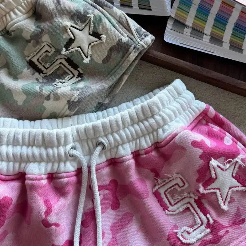 Setelan Celana Pendek Ala Jalanan Kamuflase Wanita Atasan Crop Tanpa Lengan Set 2 Potong Hip-Hop Pendek Serut Celana Olahraga Kasual Hoodie Y2k