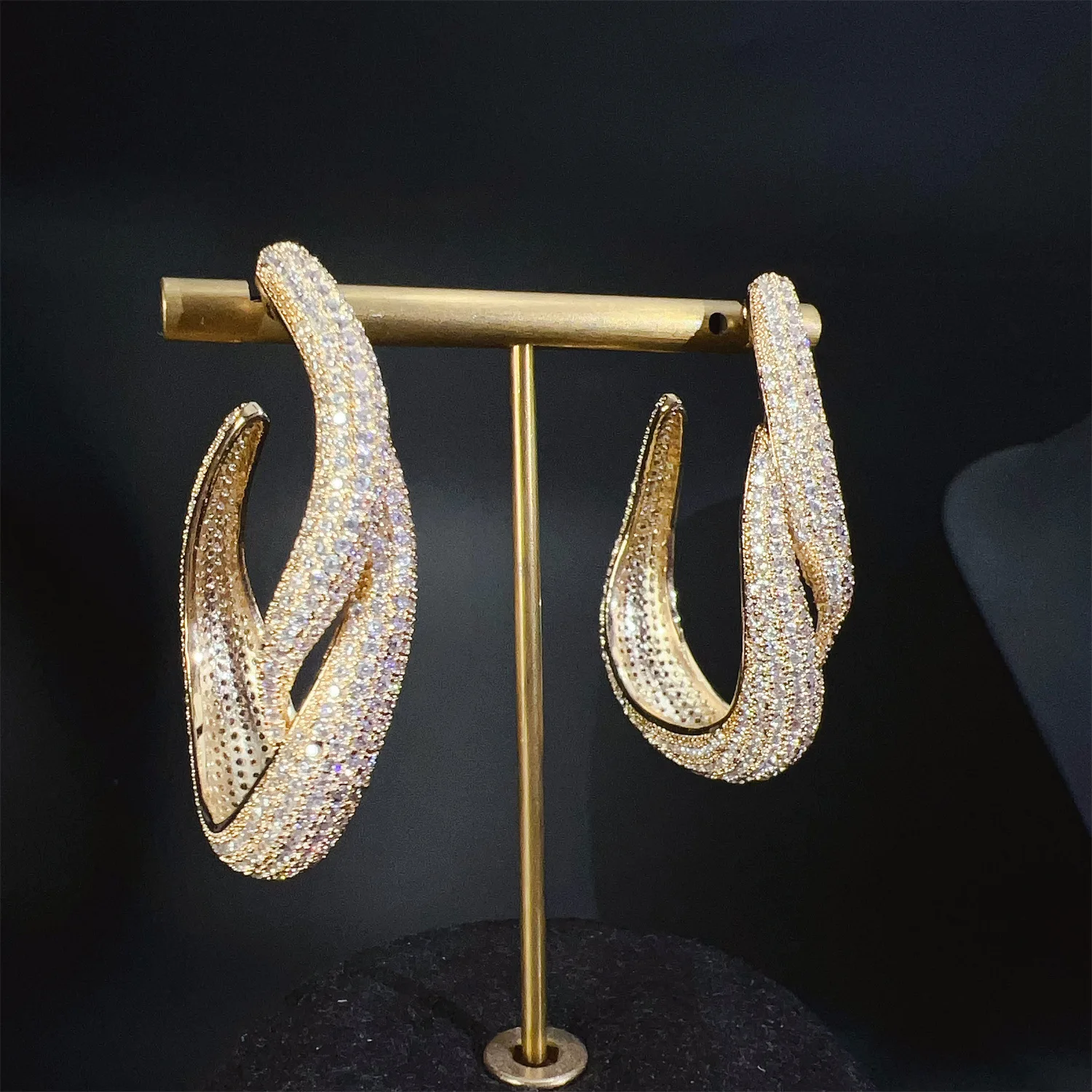 

2025 new trendy large hoop earrings gold color green fushia yellow full zircon circle earrings bride wedding evening party gift