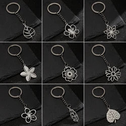 Stainless Steel Flower Keychain Fashion Daisy Sakura Leaf Key Rings Plant Keychains for Women Key Holders Pendant Accessories