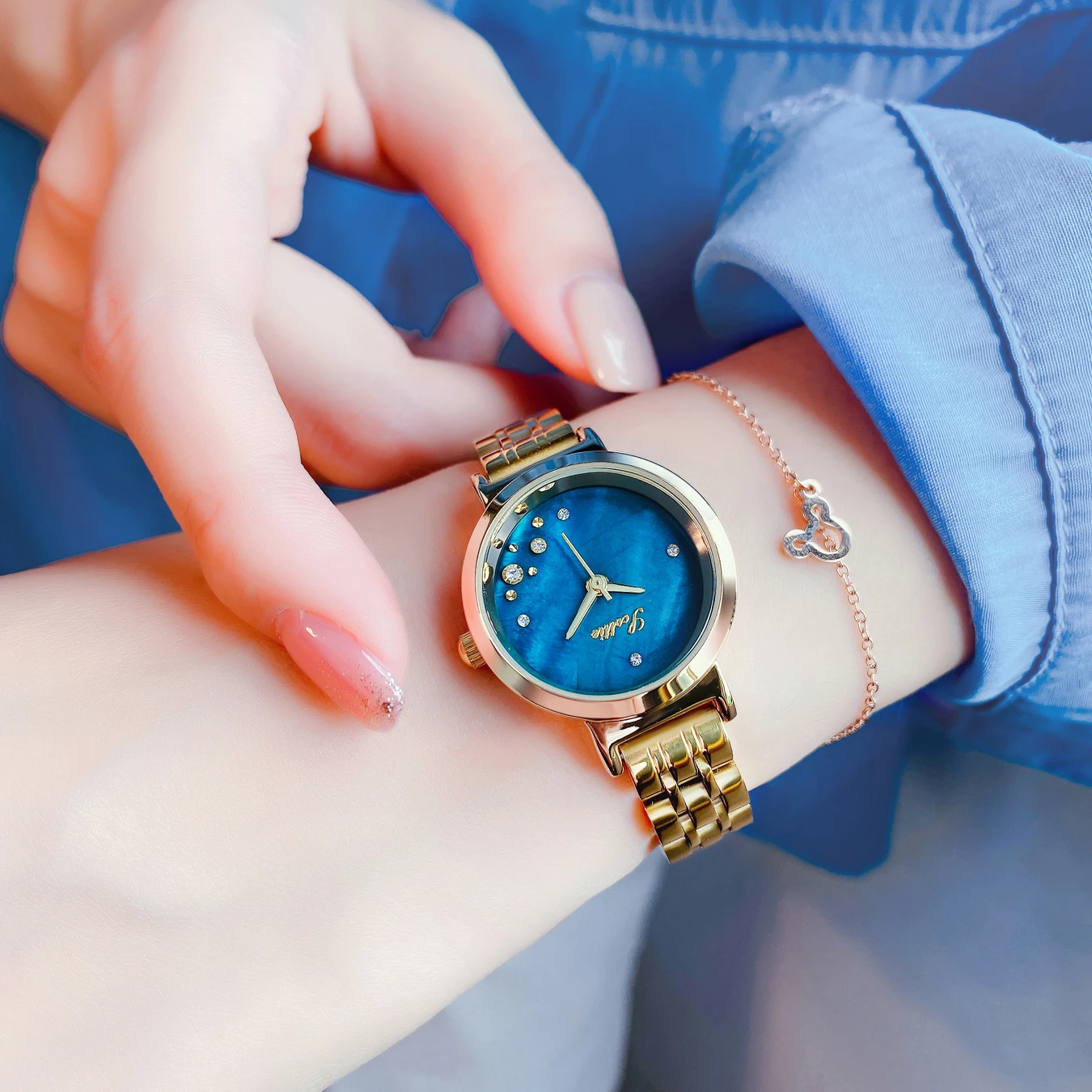Shell Star Sky Face Women's Watch Steel Band Fresh Simple Pointer Color Mature Female Party Decoration Waterproof Quartz Watch