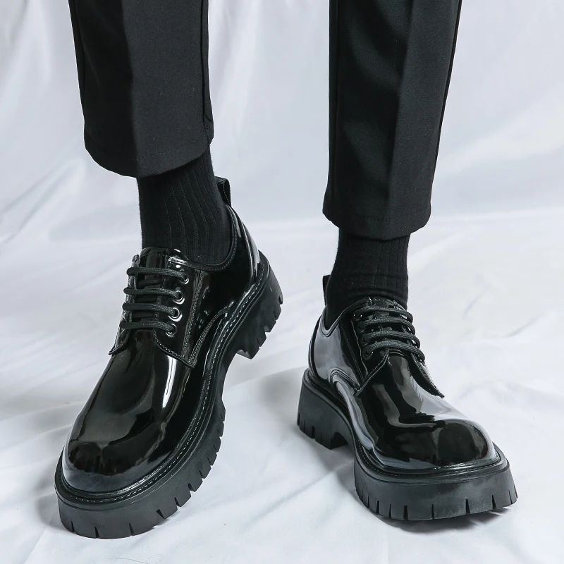 

Men Round Toe Derby Shoes High-end Patent Leather Anti Slip and Wear-resistant Casual and Simple Height Increasing Shoes
