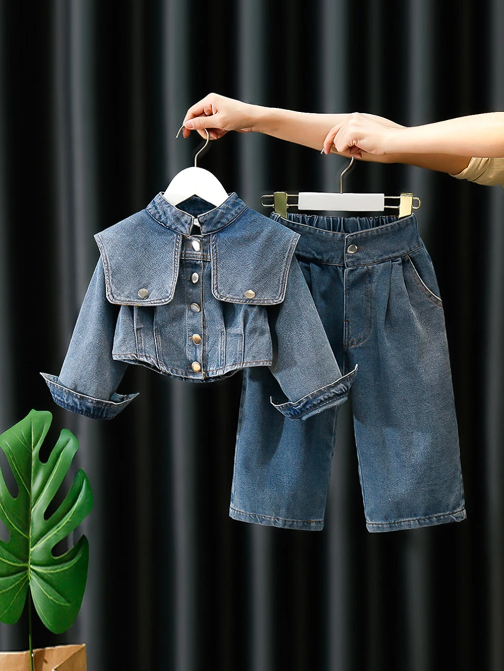 

2-7T Fashion Denim 2piece Set Girl's 2024 New Spring Autumn Stand Collar Shawl Style Single Breasted Top+Elastic Straight Pants