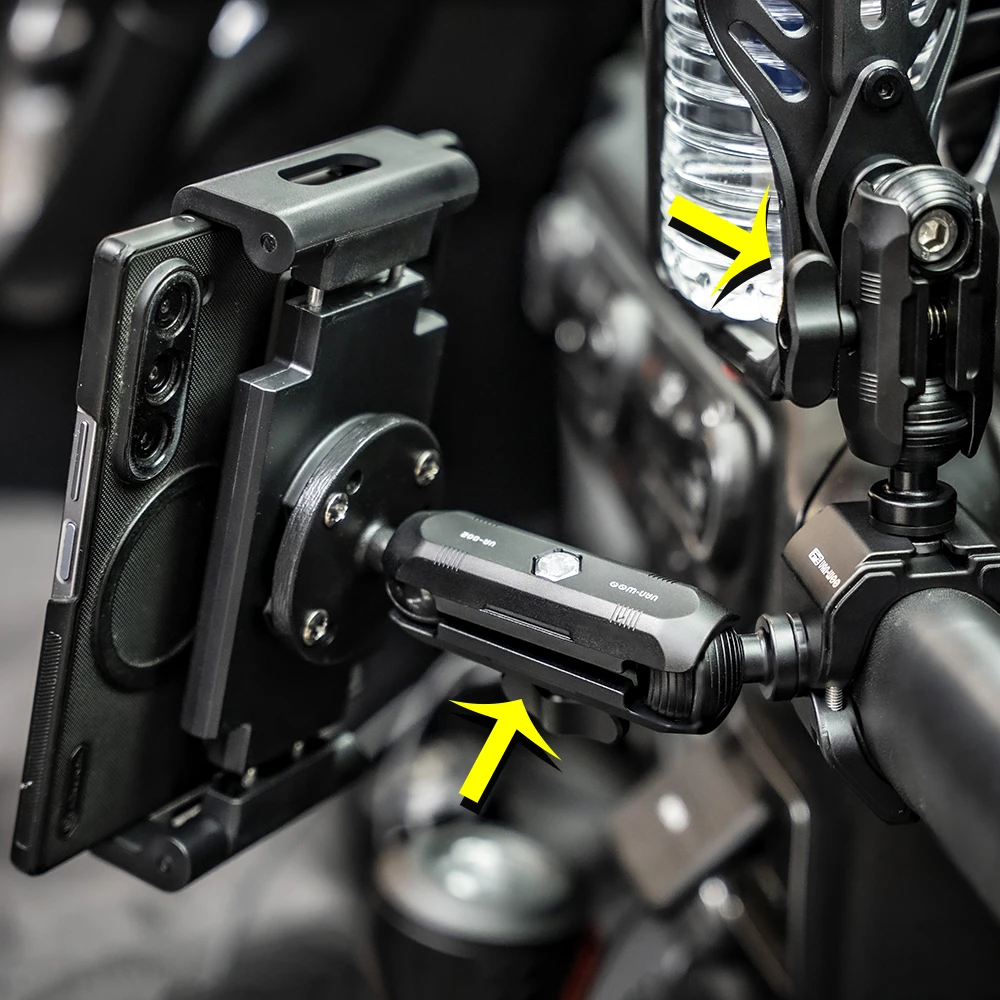 Lantsun VAN003 Deputy Drive Bracket Aluminum Alloy Tablet Stands Water Cup Holde Water Cup Holde for Jeep for Wrangler 2018-2023