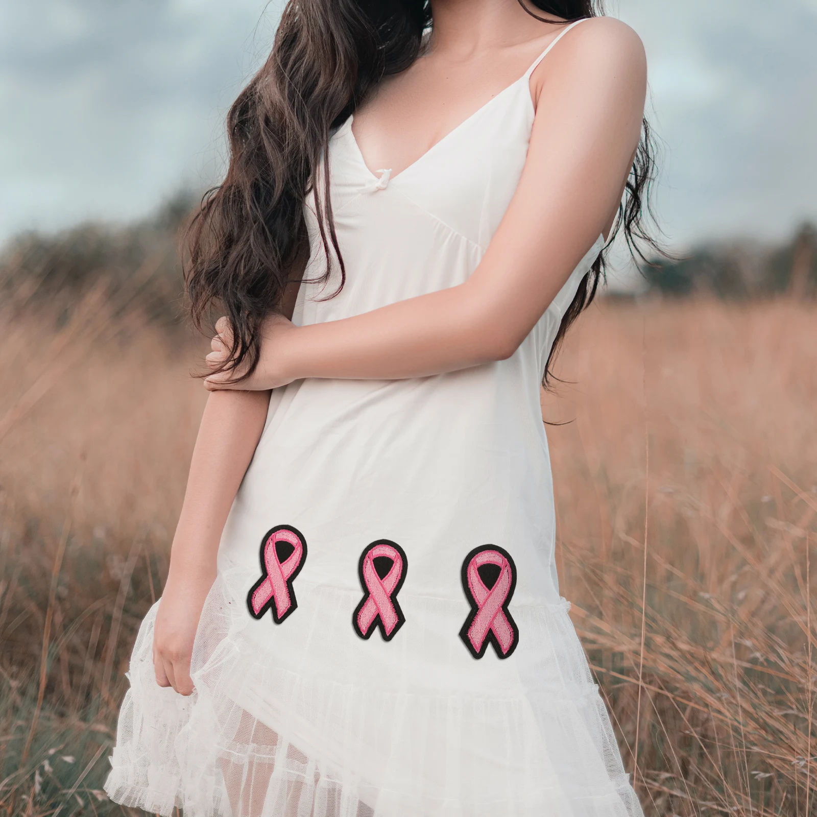 

40 Pcs Breast Cancer Ribbon Embroidered Patches Polyester DIY Apparel Sewing Decor Garment Accessories Iron On