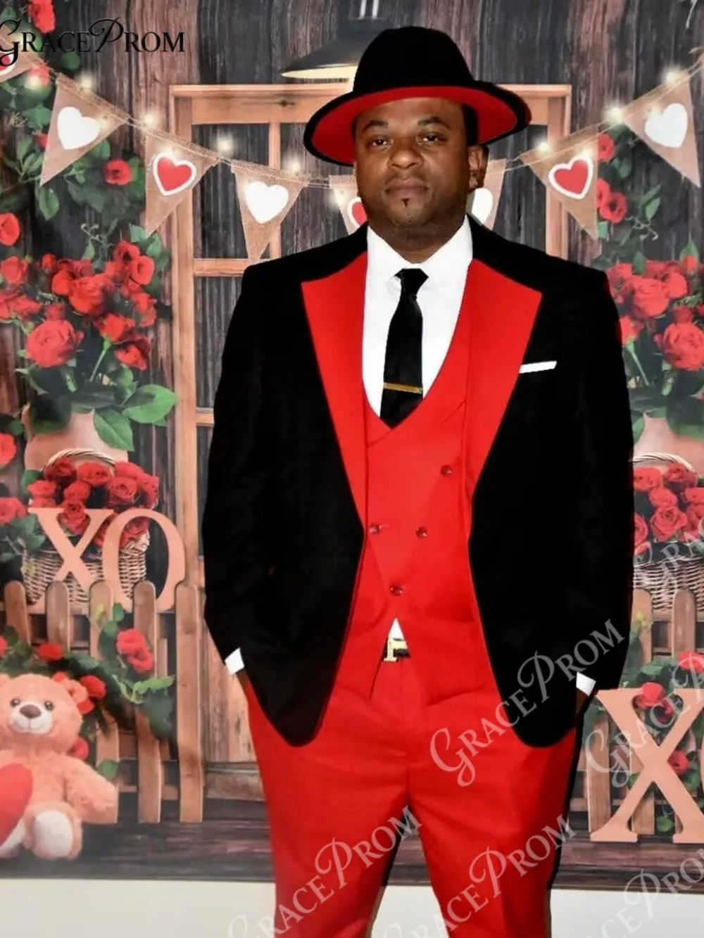 Luxury Men Black Red Contrast 3 PCS Wedding Suit 2026 Double Breasted Groom Tuxedo Slim Wedding Groom Suit Jacket Vest Pants