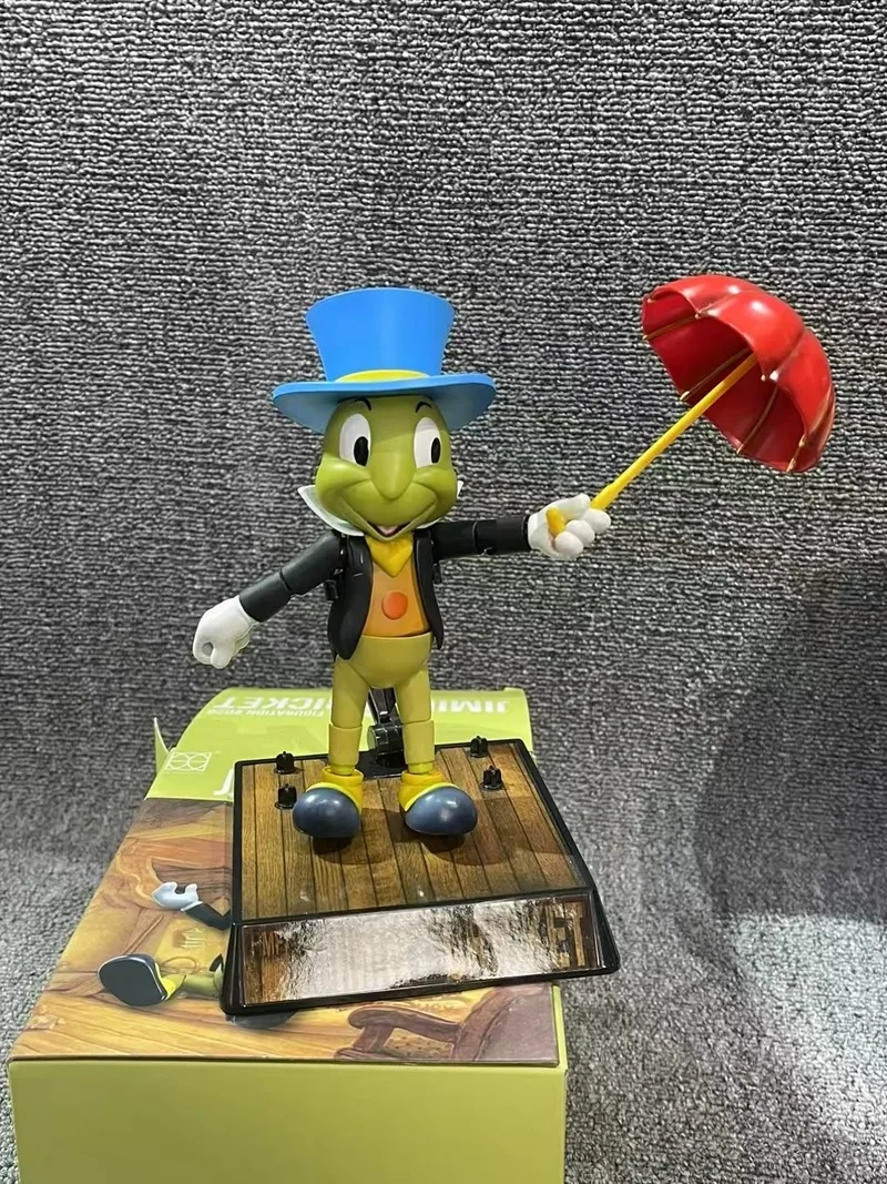 

Herocross Puppet Adventure Mr. Cricket Mobile Doll Can Do Hands Fashionable Anime Desktop Decoration Boy'S Birthday Gifts