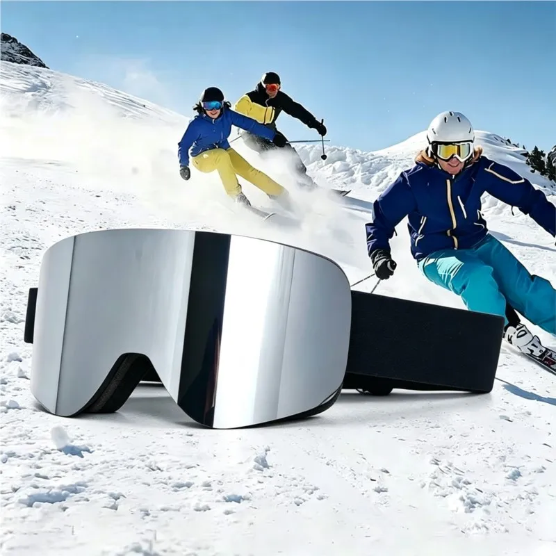 Lightweight Outdoor Ski Goggles for Amateur Ski Racers, Efficient Air Circulation Structure Blocks Wind, Mist and Snow Dust