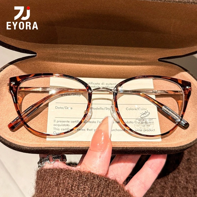 

EYORA Currents Cat Eye Fashion Women Reading Glasses Anti Blue Light Myopia and Hyperopia Photochromic Prescription Eyewear Lens