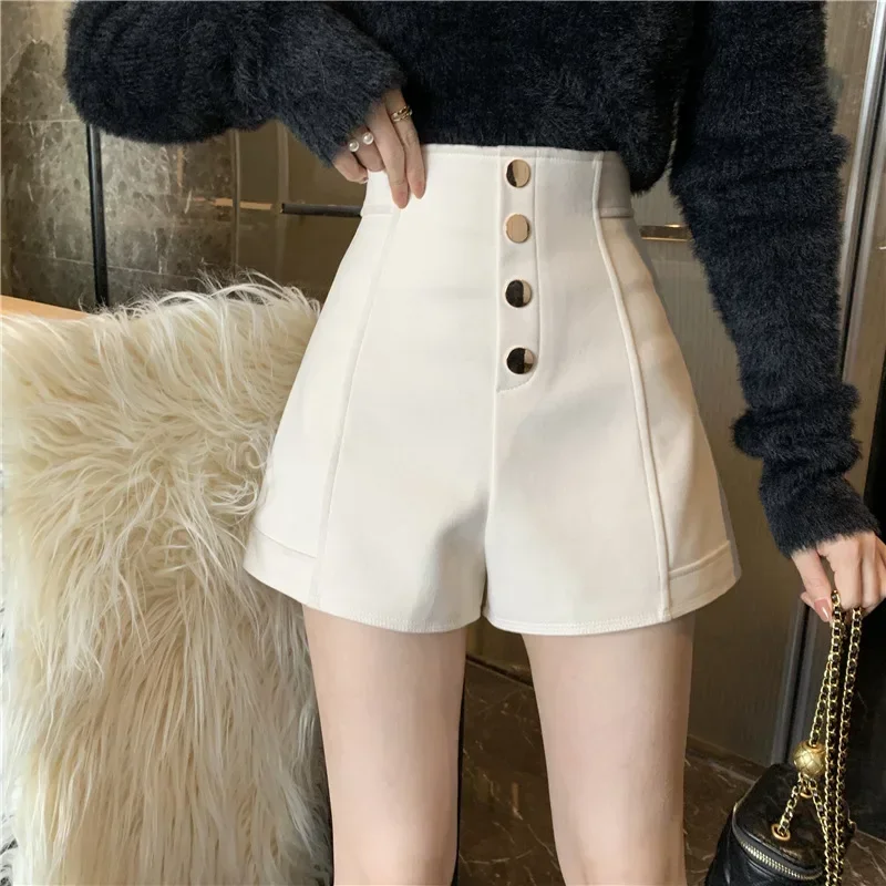 

Black Shorts Women's Wide Leg Pants High Waisted Single Breasted A-line Shorts Casual Pants Elegant Temperament Shorts For Women