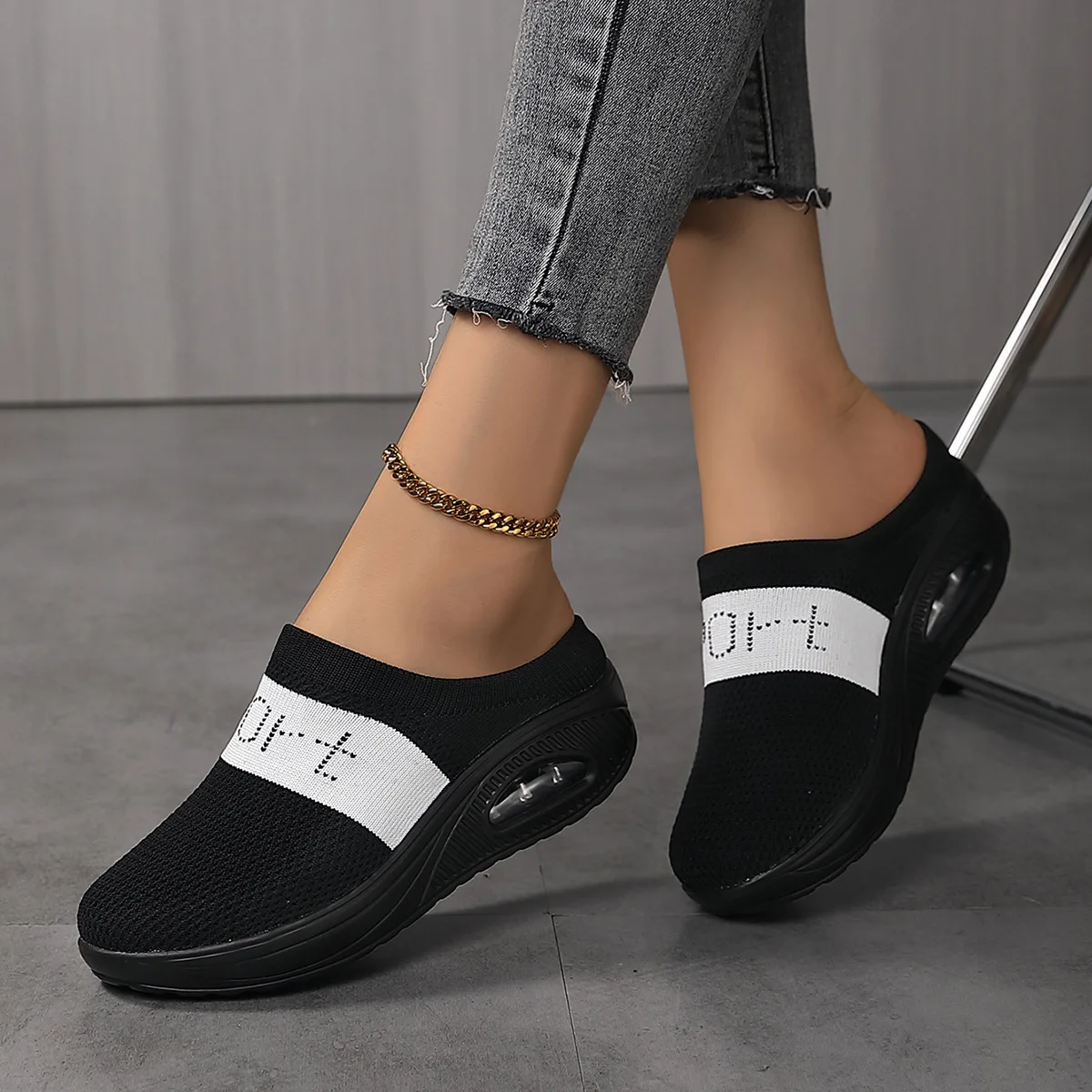 Women Wedge Slippers Premium Slippers Vintage Anti-slip Casual Female Platform Retro Shoes Plus Size Orthopedic Diabetic Sandals