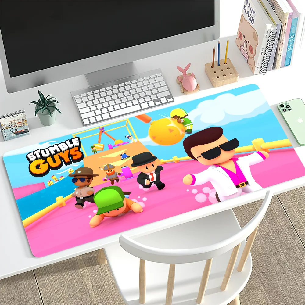 لعبة S-Stumble Guys ماوس الوسادة كبيرة حصيرة مكتبية لوحة المفاتيح مريح مكتب المطاط الكمبيوتر عدم الانزلاق المضادة للفرش المنزل مخصص أفضل الأسعار