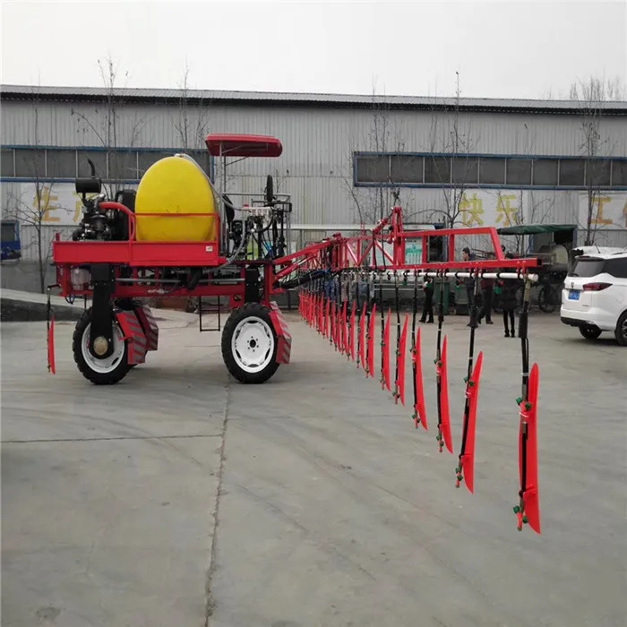 Hot Sale Spray on Four-wheel Drive  Boom Sprayer Use in Farm and Garden