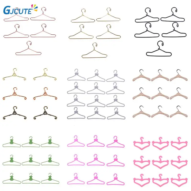 1/2/5/10/20/50Pcs Doll Accessories Clothing Hanger BJD Doll Clothes Dress Hanger for Wardrobe Bedroom Wood Dollhouse Furniture