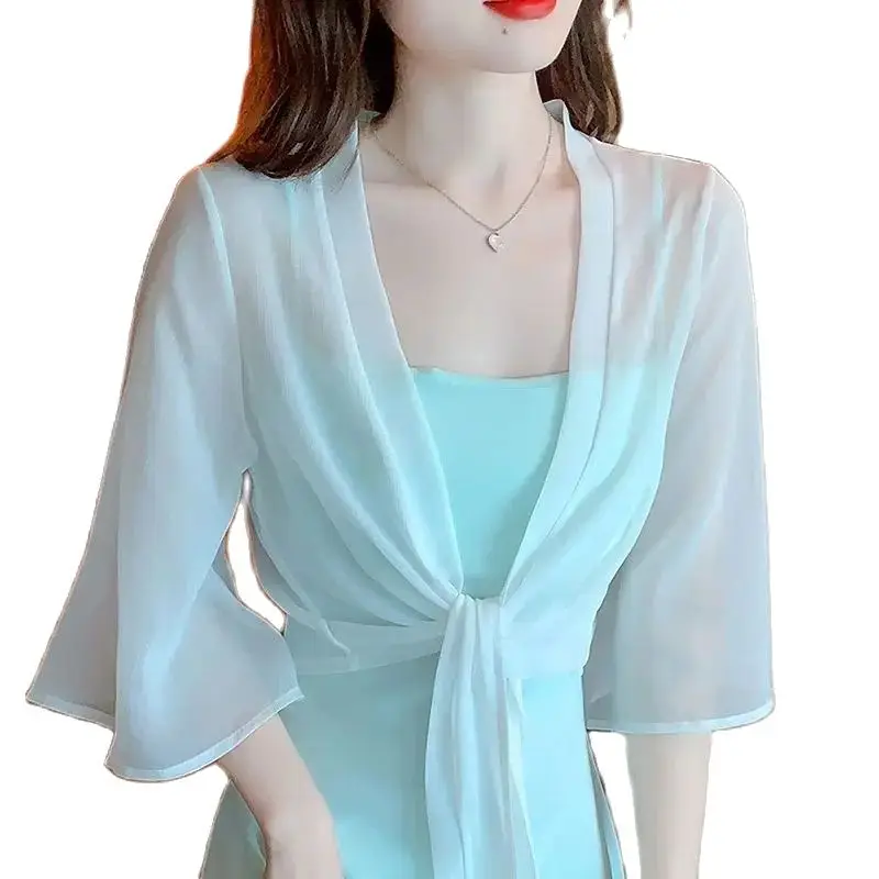 White Women Bolero Summer Short Sleeve Shrug Bolero Chiffon Bridal Cape Jacket Elegant Wraps Beach Shawl Bridal Bolero Cardigan