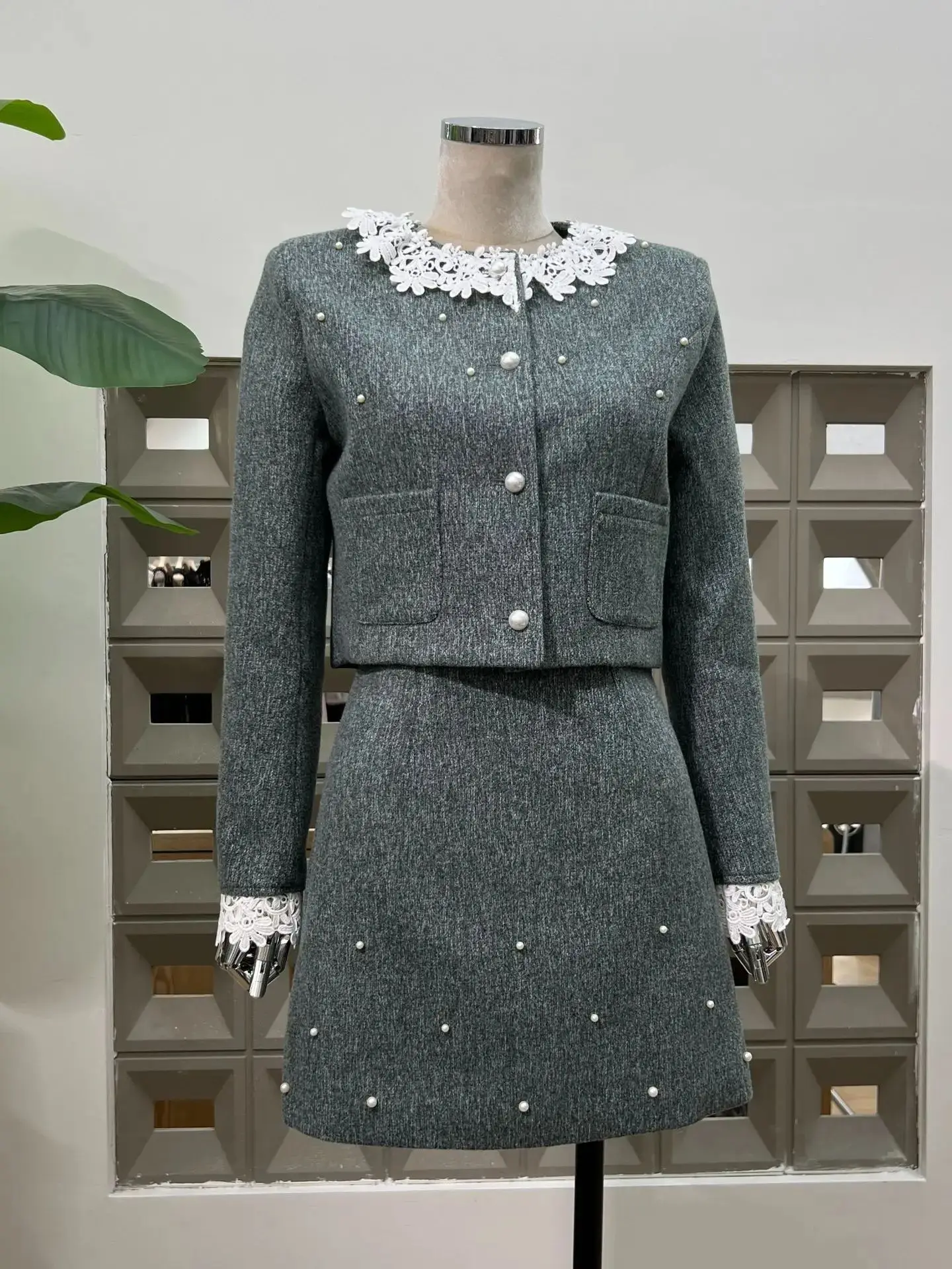 

Autumn 2025 New Arrival Beaded Lace Trim Short Blazer Long Sleeve A-Line Skirt Two Piece Set Party Ball Office Elegant Suits