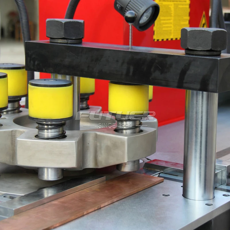 유압식 구리 버스바 가공기 신형 503esk 3-in-1 CNC 버스바 절단 펀칭 벤딩 머신 버스바 기계