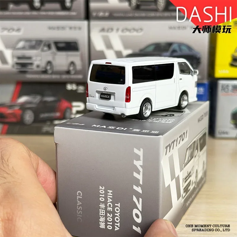 トヨタハイエース2010合金車モデル,ダイキャスト1:64スケール,静的ディスプレイ,収集可能なギフト,おもちゃ,お土産の装飾