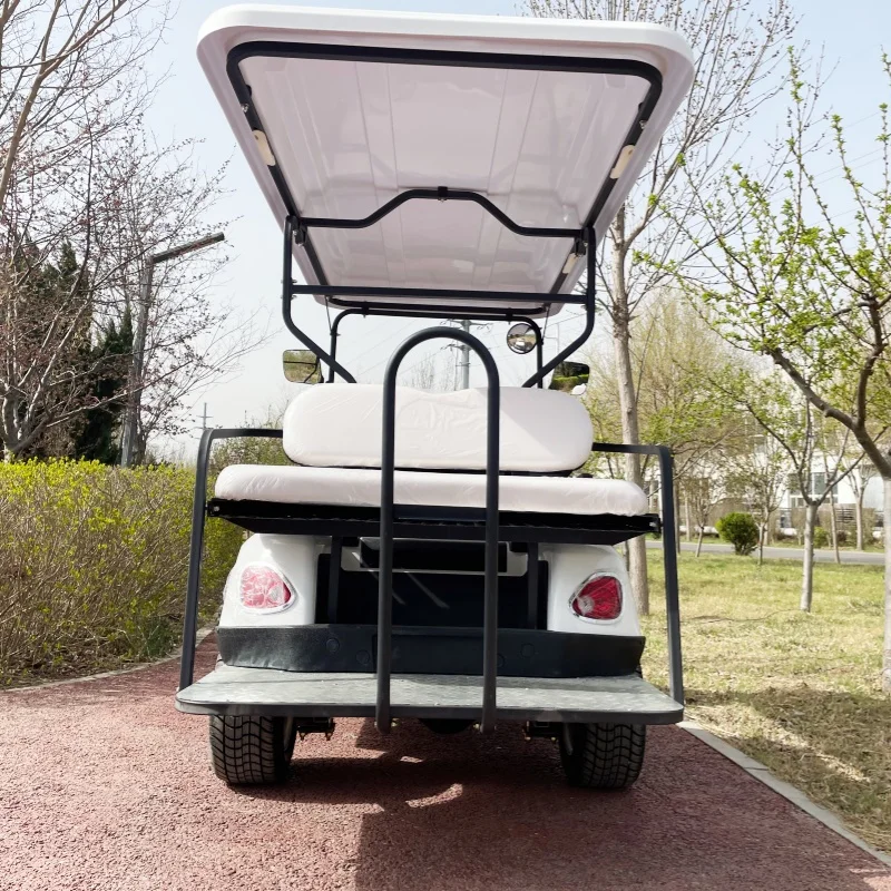 4-Seat Hunting Off-Road Club Electric Golf Cart Suitable For Golf Courses/Resorts/Airports With Folding Windshield 10-Inch Tires