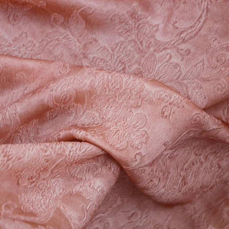 Pink cashew flower jacquard elastic silk crepe fabric with natural mottled dirty dyeing and cold