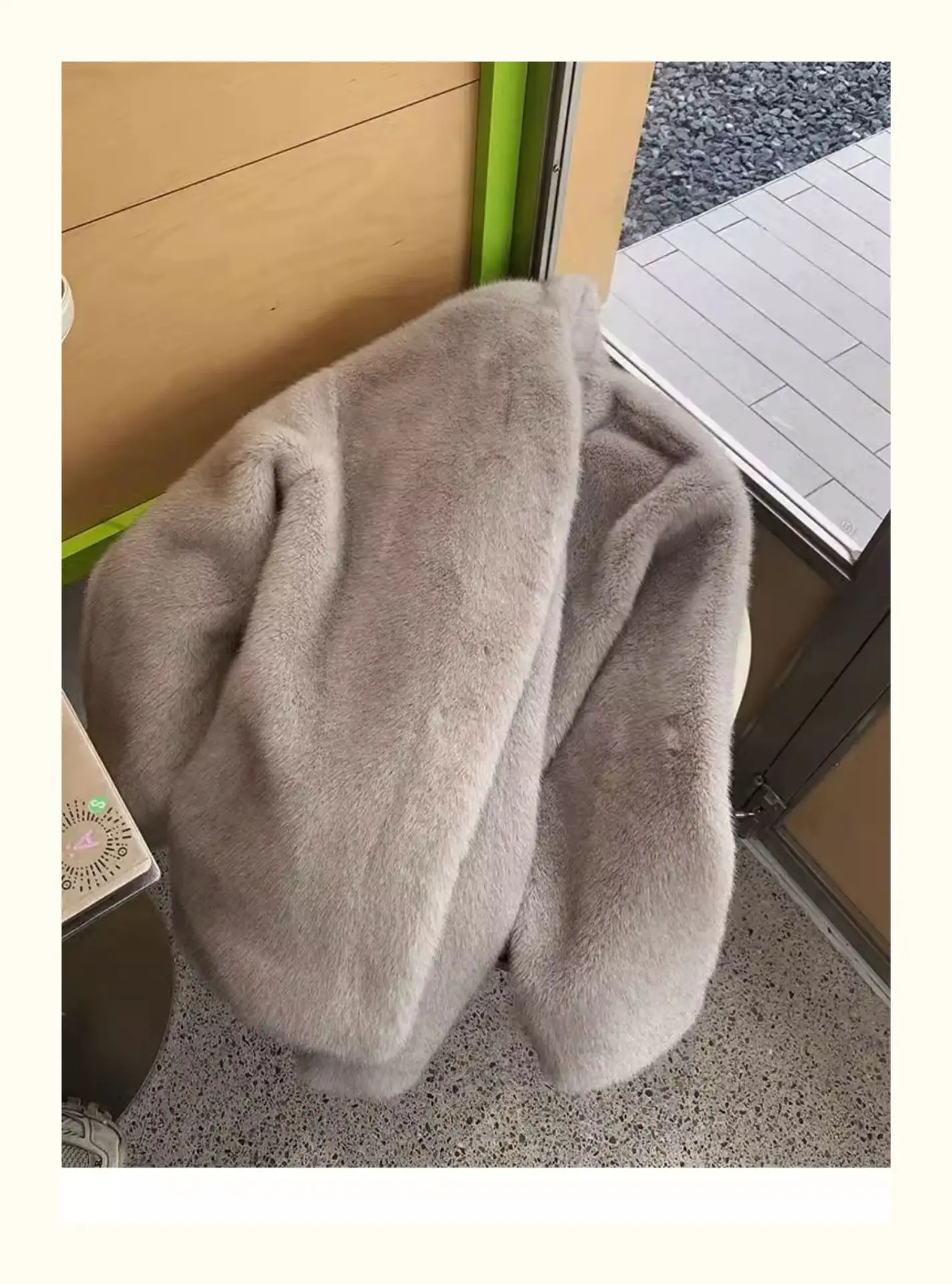 Faux Fur Coats Women Short Coat Thick Warm Y2k Streetwear Elegant Jackets Warm Open Stitch Outerwear Work Autumn Winter 2025