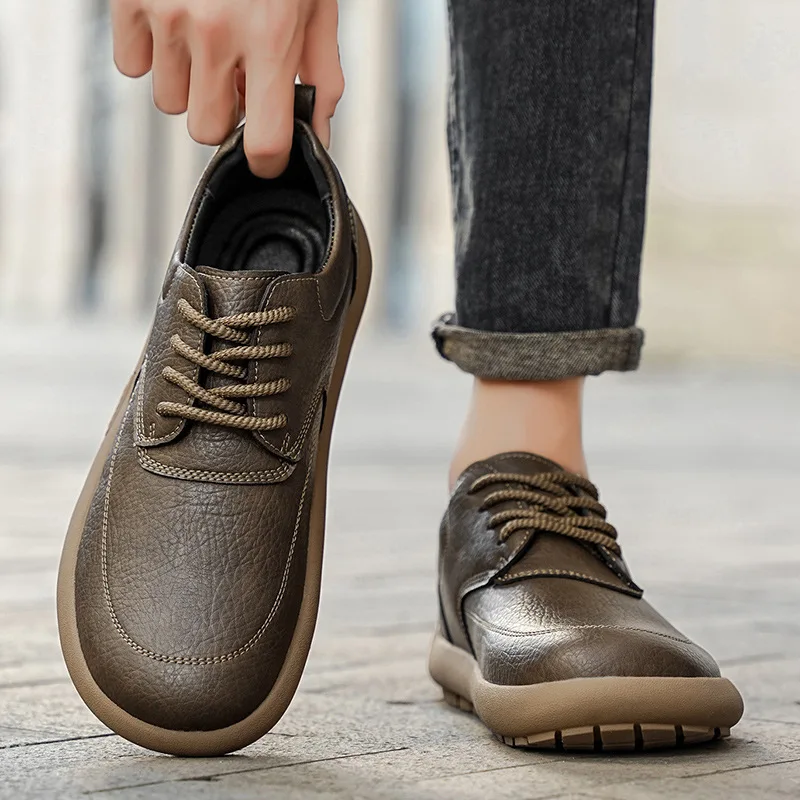 

Retro Men's Soft Soled Casual Shoe Wide Toe Comfortable Business Flat Shoes Lightweight Work Shoes Slip Cover Driving Shoes