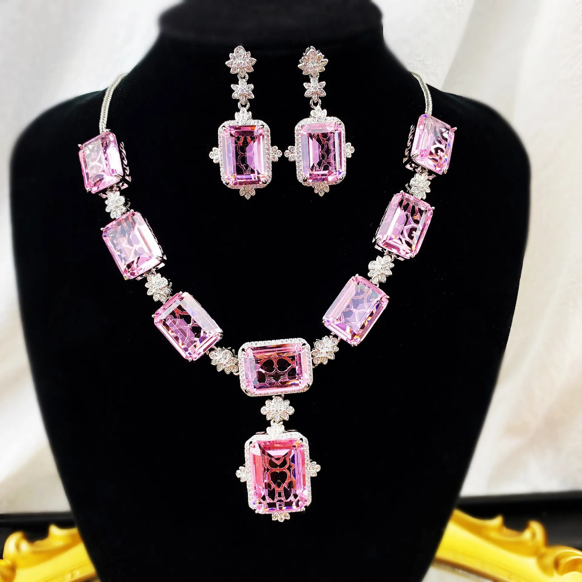 Top Quality Sterling 925 Silver Jewelry Sets Pink Cubic Zircon Ring Earrings Pendant Necklace Jewelry Set Wholesale Fine Jewelry