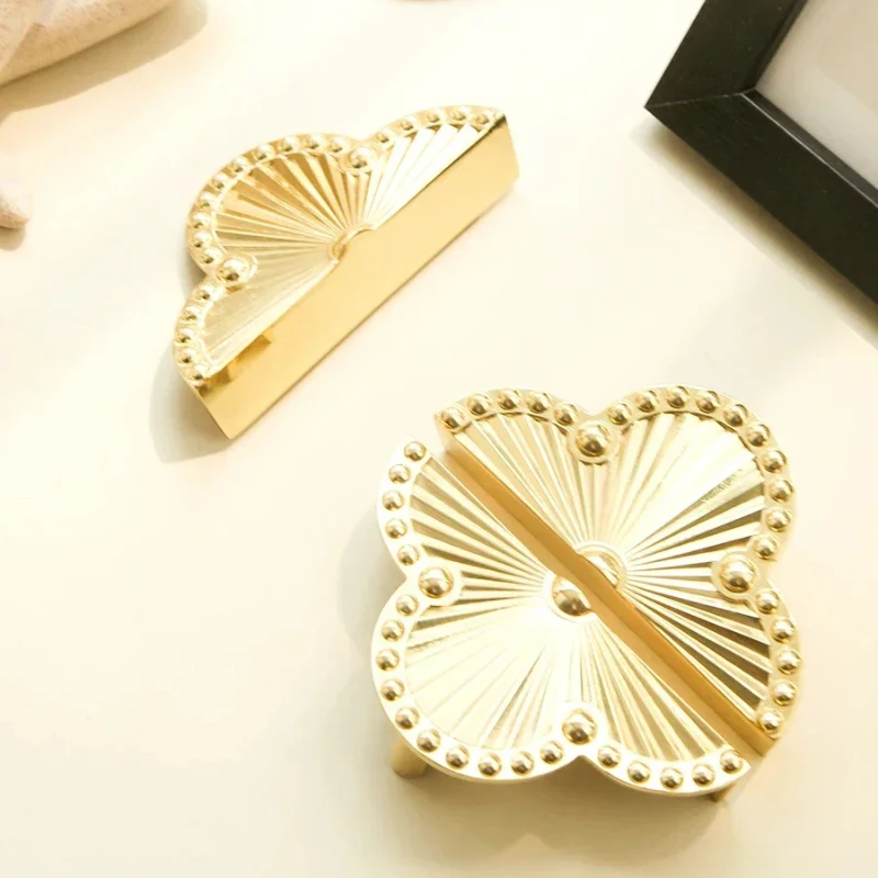 

Brass Cabinet Door Handles French Light Luxury Four Leaf Flower Wardrobe Door Drawer European Handles for Furniture
