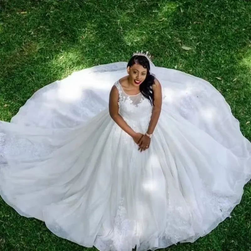 

Customized New 2 In 1 Detachable Train Mermaid African Wedding Dresses Sleeveless Lace Bridal Gowns