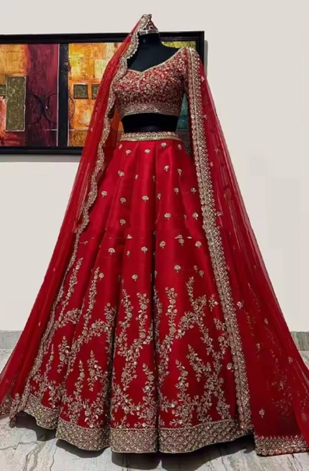 Burgundy Indian Wedding Dress with Burgundy Velvet Veil Coverlet Gilt Lace Sequin Short Sleeve Two Piece Wedding Customise 1 sol