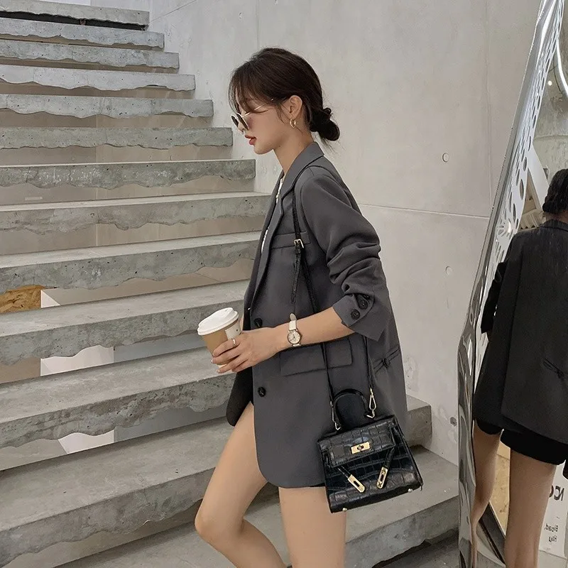 เสื้อเบลเซอร์ผู้หญิง คุณภาพสูง ลดราคา สไตล์โบฮีเมียน น่ารัก ประดับเลื่อม สำหรับฤดูใบไม้ร่วงและฤดูหนาว แบบยูนิเซ็กซ์ สีม่วง แต่งระบาย ดีไซน์โดดเด่นมีสไตล์