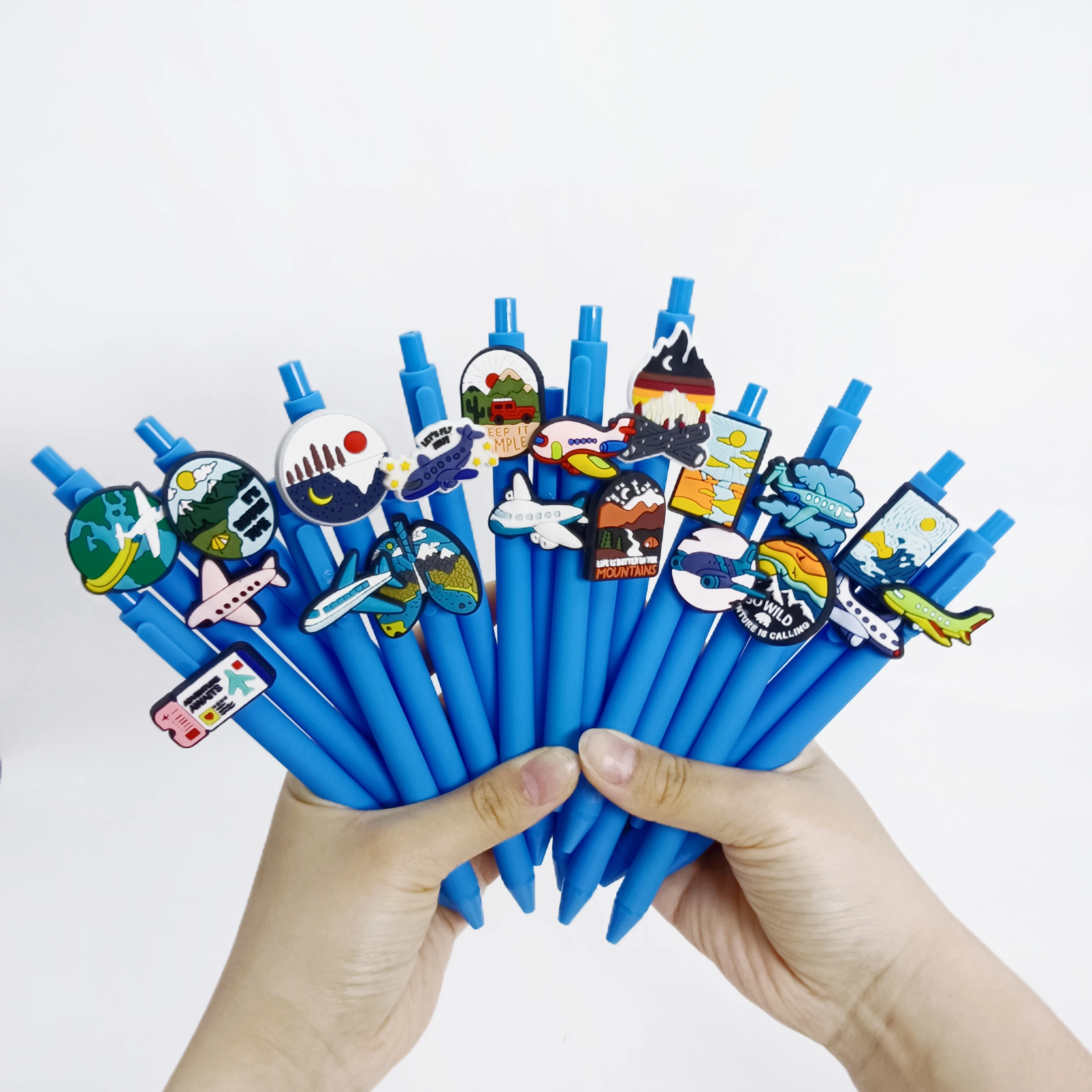 

20PCS global travel theme patch pen PVC soft rubber ballpoint pen, student writing supplies gender-neutral pen