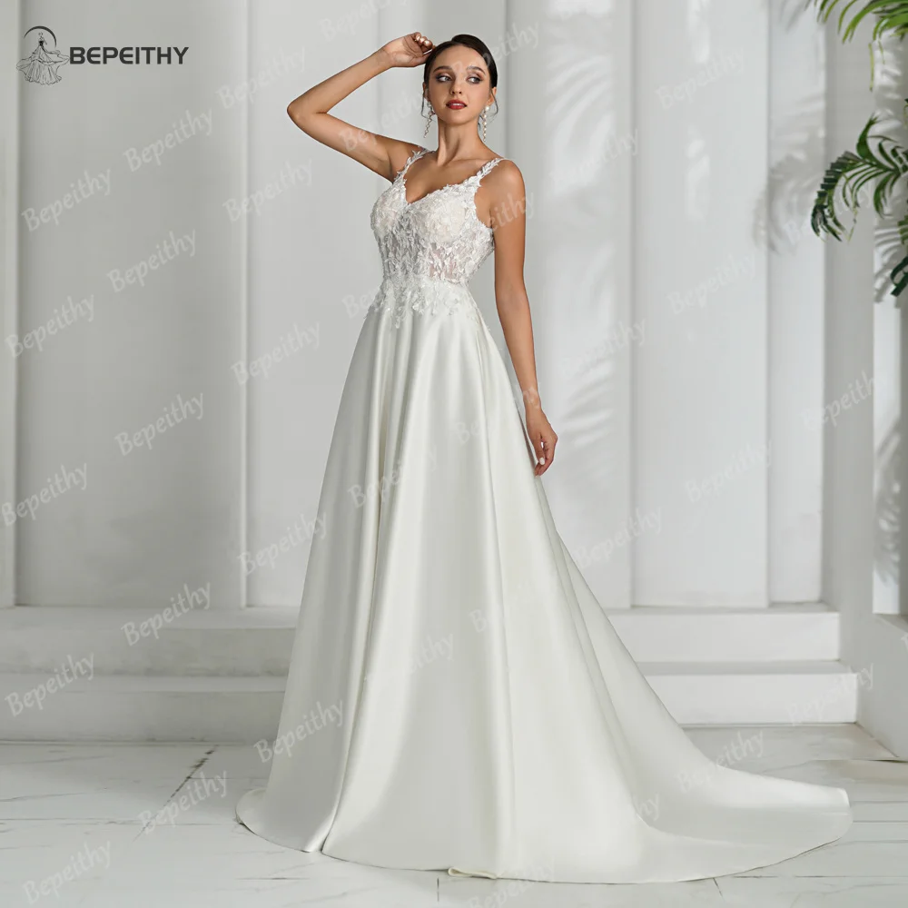 BEPEITHY Personalizzato Scollo A V Avorio Abiti Da Sposa In Raso Senza Maniche 2023 Donne Backless Abiti Da Sposa Boho Abiti Da Sposa 2024