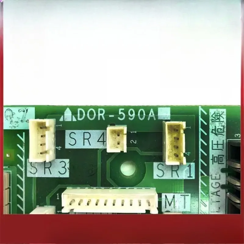 أجزاء مناسبة للوحة واجهة آلة باب غرفة آلة ميتسوبيشي DOR-590A/565/560/580/600 ملحقات المصعد الجديدة