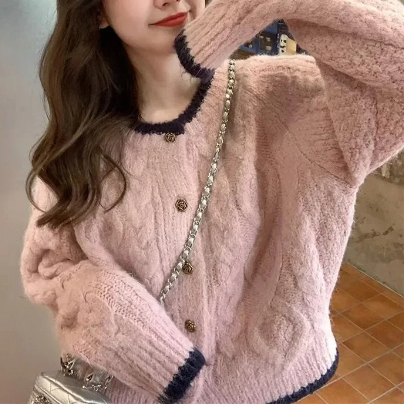 Korean Style New Contrast Color Crewneck Sweater Women's Autumn and Winter High-end Knitted Cardigan Jacket Women's Thickened